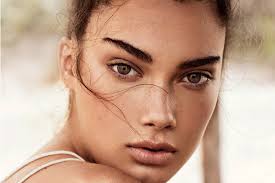 9 форм брів і їх значення: дізнайтеся свою характеристику