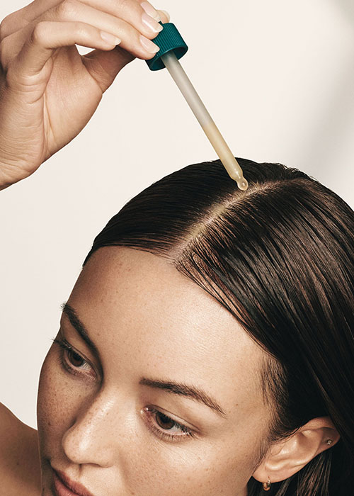 Лупа - Як користуватися оліями для волосся проти лупи?