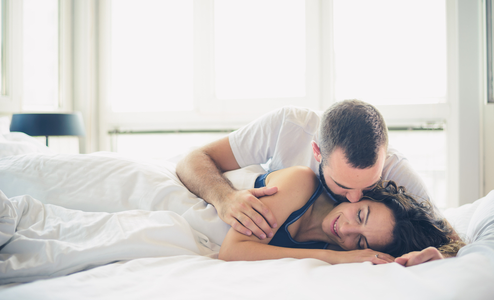 Завдяки чому люди живуть разом десятки років: 10 причин, про які ми забули