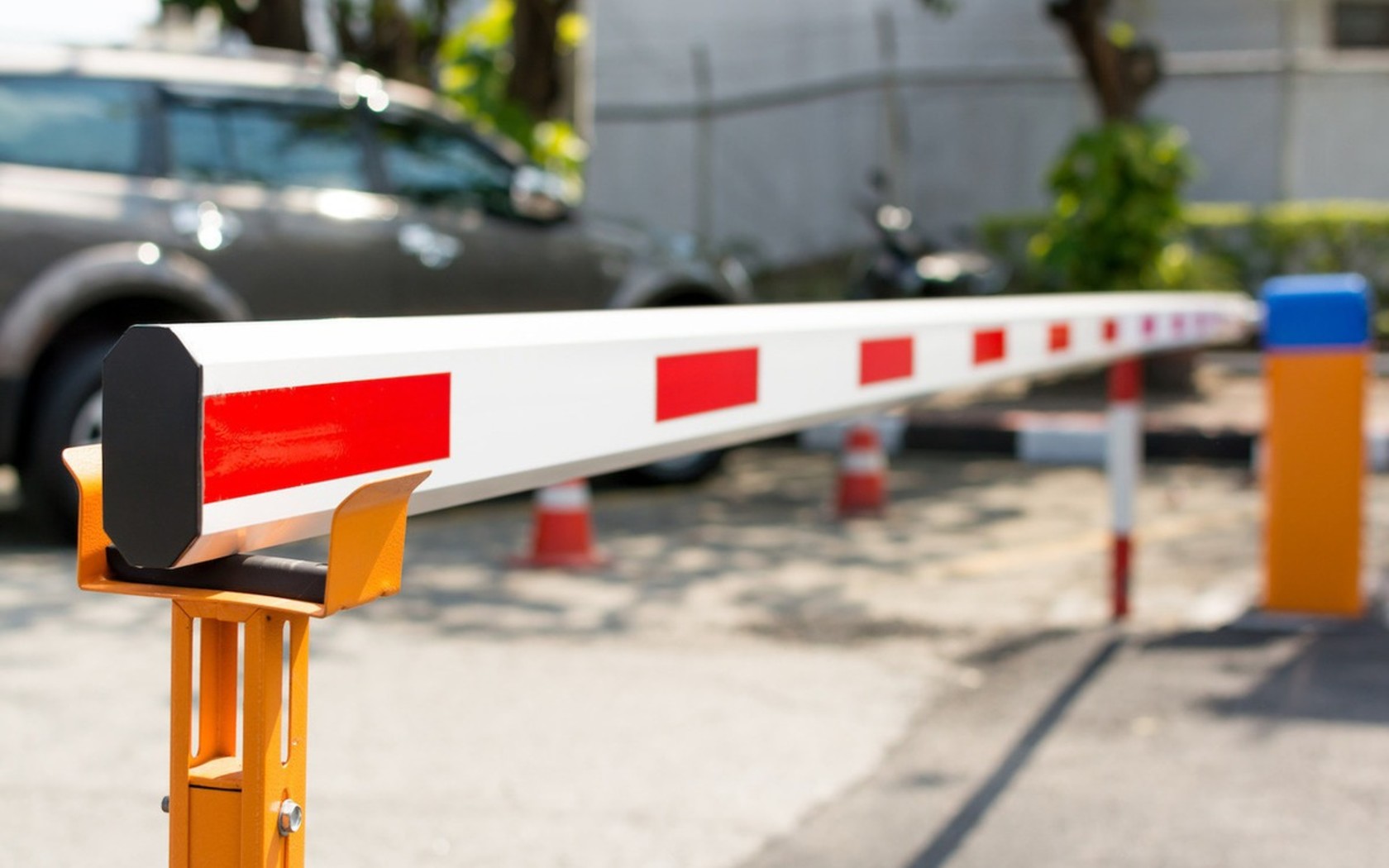 Чому важливо обрати сучасну систему керування доступом до ЖК, ОСББ та бізнесу