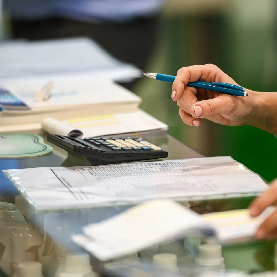 Бухгалтер от NAKAZ.UA - профессиональное сопровождение для малого и среднего бизнеса